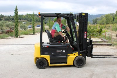 Woody on the forklift